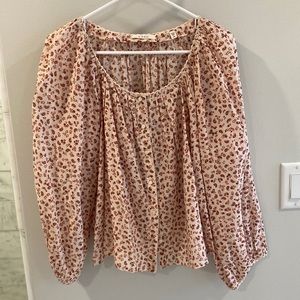 Doen Jacqui Top, in rust songbird paisley, size M.